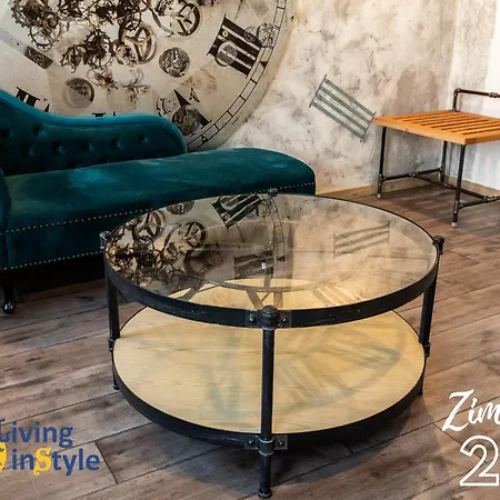 Living Instyle-3