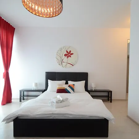 Uptown Residence Apartments-3