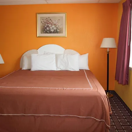 Red Carpet Inn Niagara Falls-3