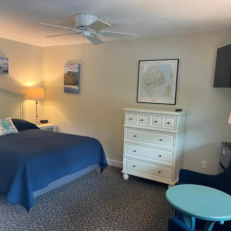 Island Place-2