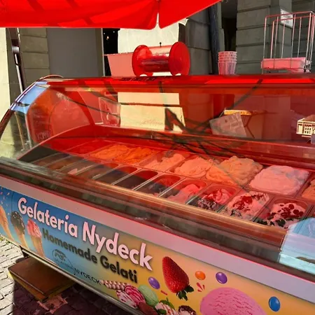 Nydeck-2
