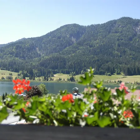 Hotel Gasthof Weissensee-2