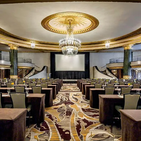 Intercontinental Chicago Magnificent Mile By Ihg-2