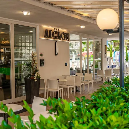 Hotel Aiglon-2