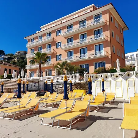 Hotel Golfo E Palme-3