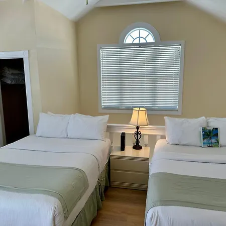 Douglas House Adult Only-2