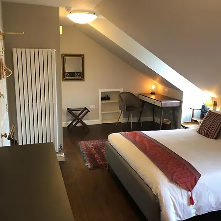 Sheridan Guest House-2