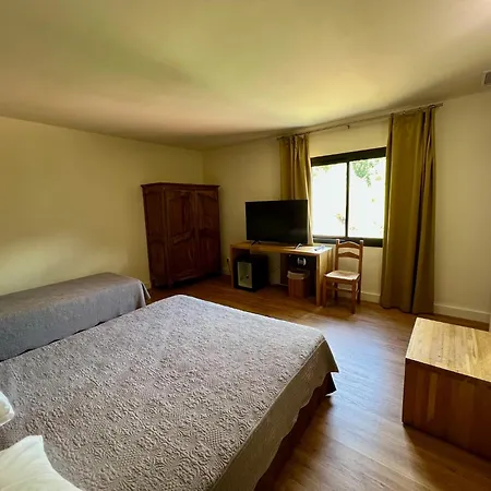 Logis Hotel Le Lonca-3