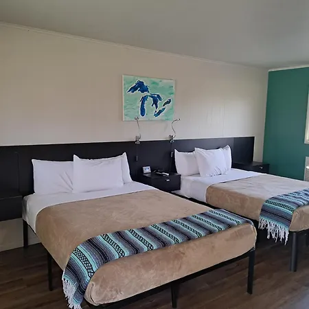 The Cedar Motel-3