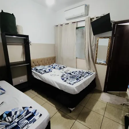 Hotel Mãe Rainha-3