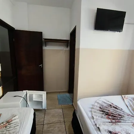 Hotel Mãe Rainha-2
