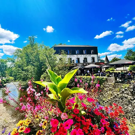 Au Sommet De La Cascade-2