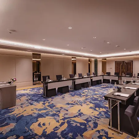 Aira Bangkok Sukhumvit 11 By Kingston Hotels-3