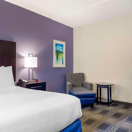 Best Western Hartford Hotel And Suites-3