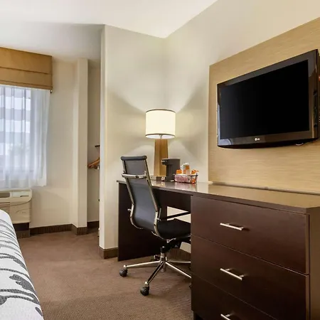 Sleep Inn & Suites Grand Forks Near Alerus Center-3