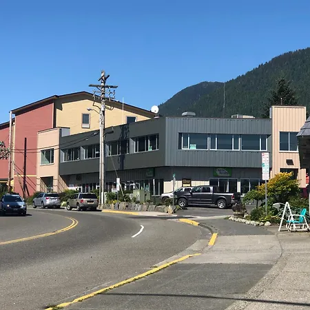 Aspen Suites Hotel Sitka-2