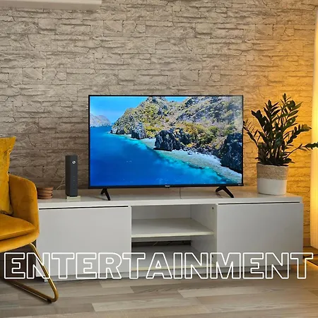STAYaWHILE Apartment COMFORT nähe Herzzentrum, Bali Therme, Kurpark GOP, free Parking, Netflix, Boxspringbett, neues Duschbad-3