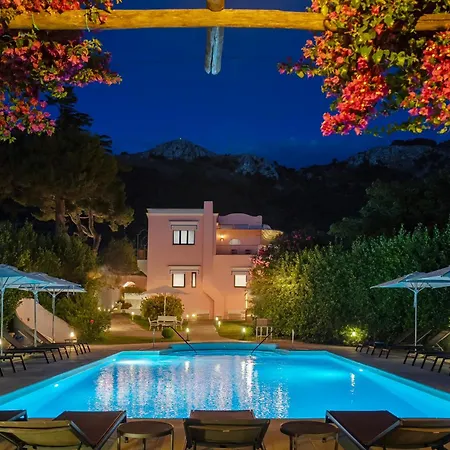 Boutique Hotel Casa Mariantonia-2