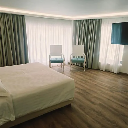 Ibiscus Hotel-3