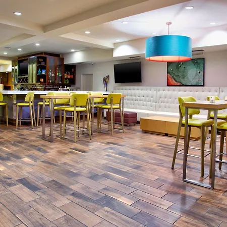 Hilton Garden Inn Benton Harbor-3