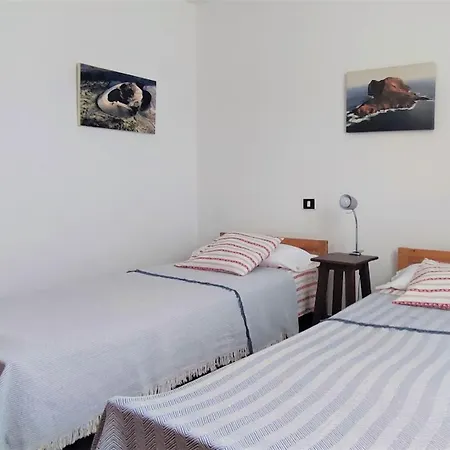 ANCONES LEJANOS GuestHouse-3