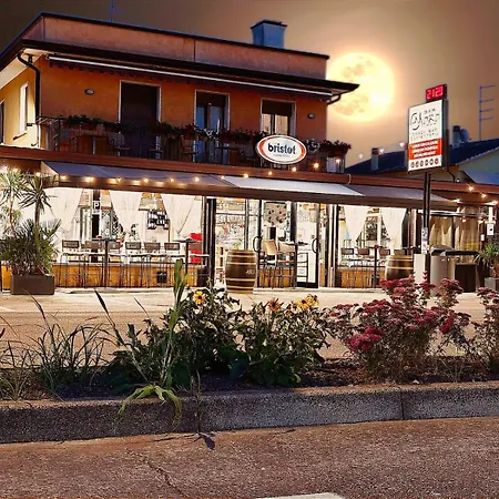 Bar Moro 1963-2