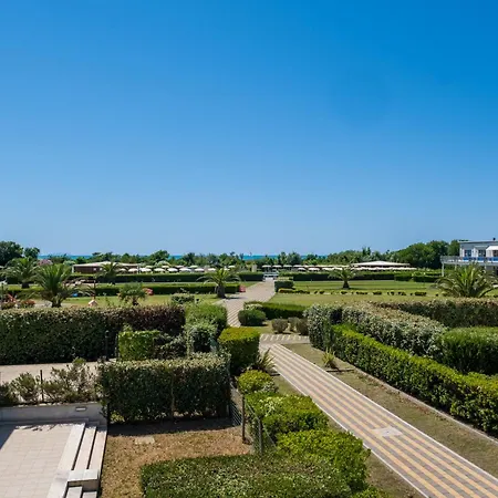 Solidago Residence-2