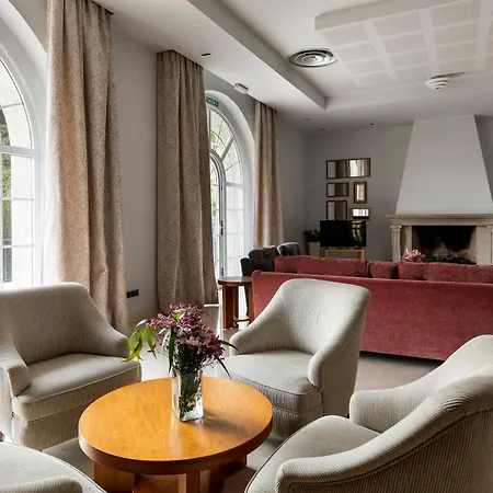 Parador de Vic-Sau-3