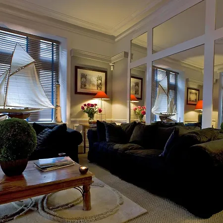 Le Petit Hôtel des Hortensias-2