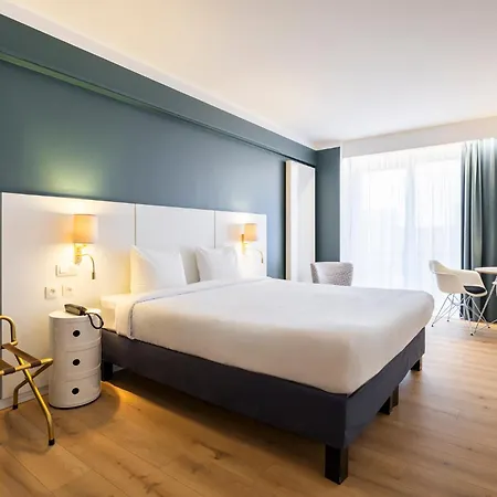 Hotel Louise-2
