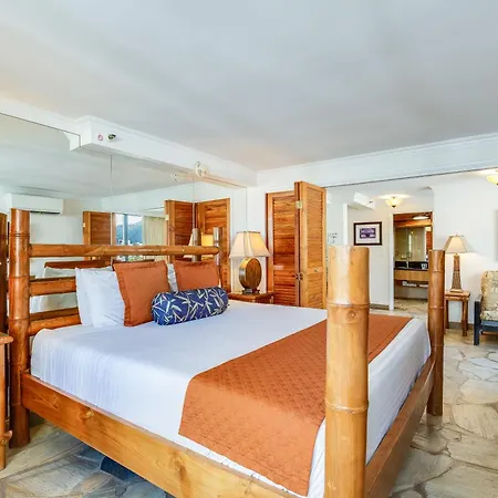 Castle Bamboo Waikiki Hotel-3