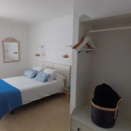 Hostal Dragonera-3