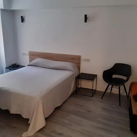 Hotel Photo Zabalburu-2