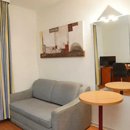 Hotel Am Hillegosser Hof-2