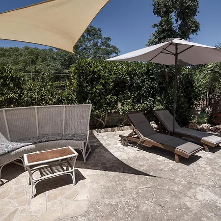 Villa Lina Bed&Breakfast-3