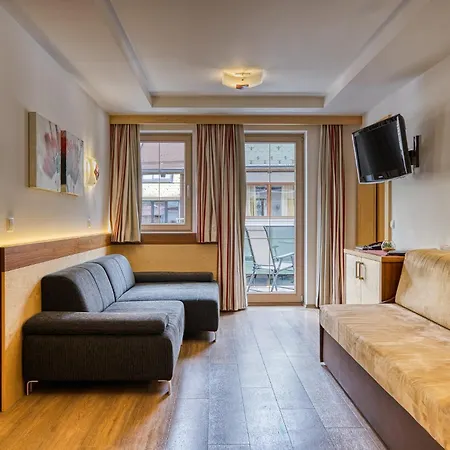 SonnenHOF Hotel Gerlos Centrum-3