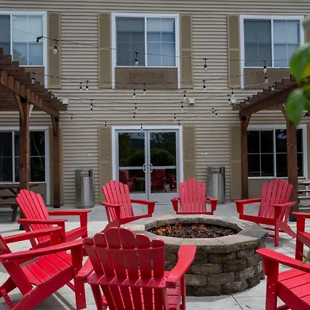 Country Inn & Suites By Radisson, Queensbury - Lake George , Ny-3