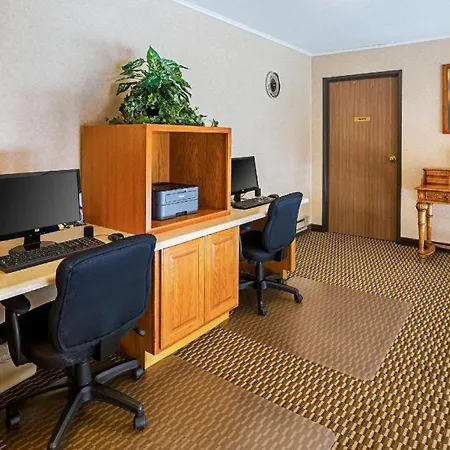 Comfort Inn I-90-3