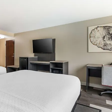 Best Western Prime Inn & Suites-2