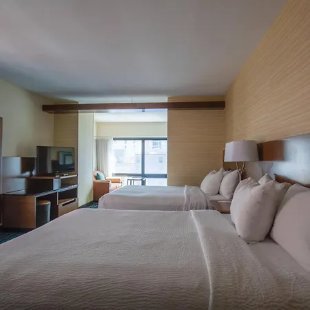 Fairfield Inn And Suites Chicago Downtown-River North-2