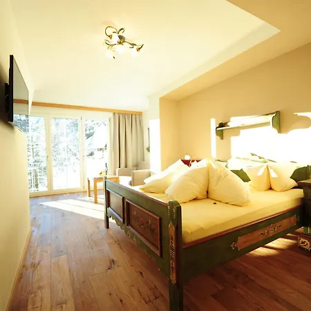 Hotel Dorfstadl-3