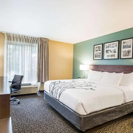 Sleep Inn & Suites Dunmore-2
