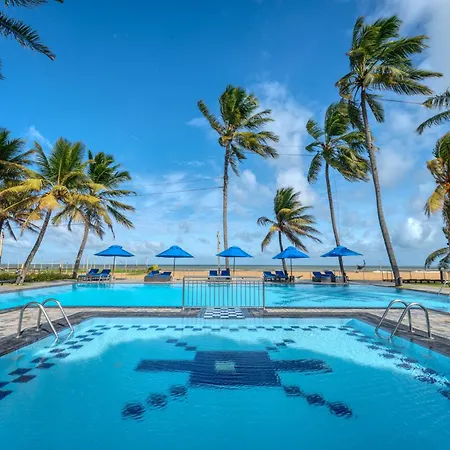 Camelot Beach Hotel-3