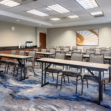 Fairfield Inn & Suites By Marriott Smithfield-3