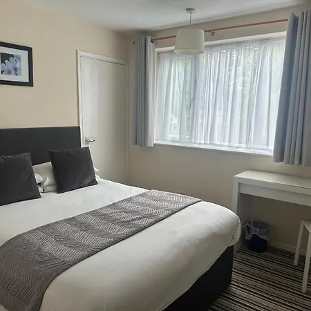 Alder Lodge-2