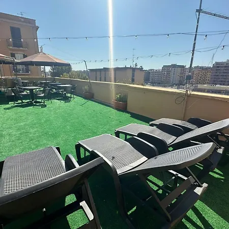 Domus Nikolai Rooms And Terrace-Central Bari-2
