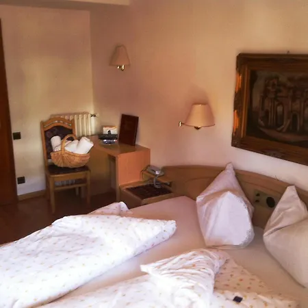 Hotel Serena-3