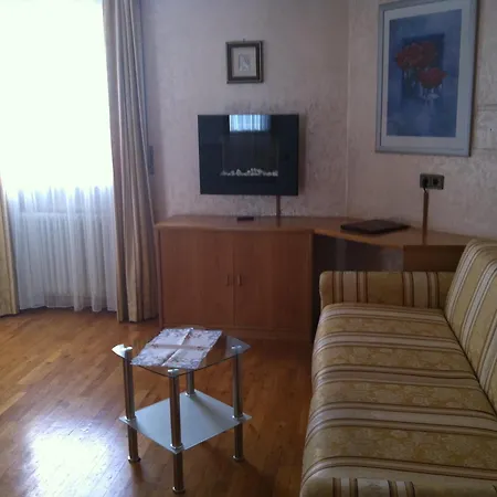 Hotel Serena-2