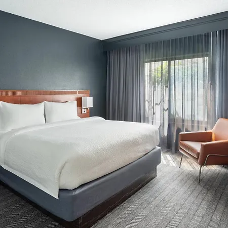 Courtyard By Marriott West Palm Beach-3