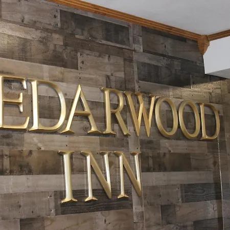 Cedarwood Inn Of Ashland-2